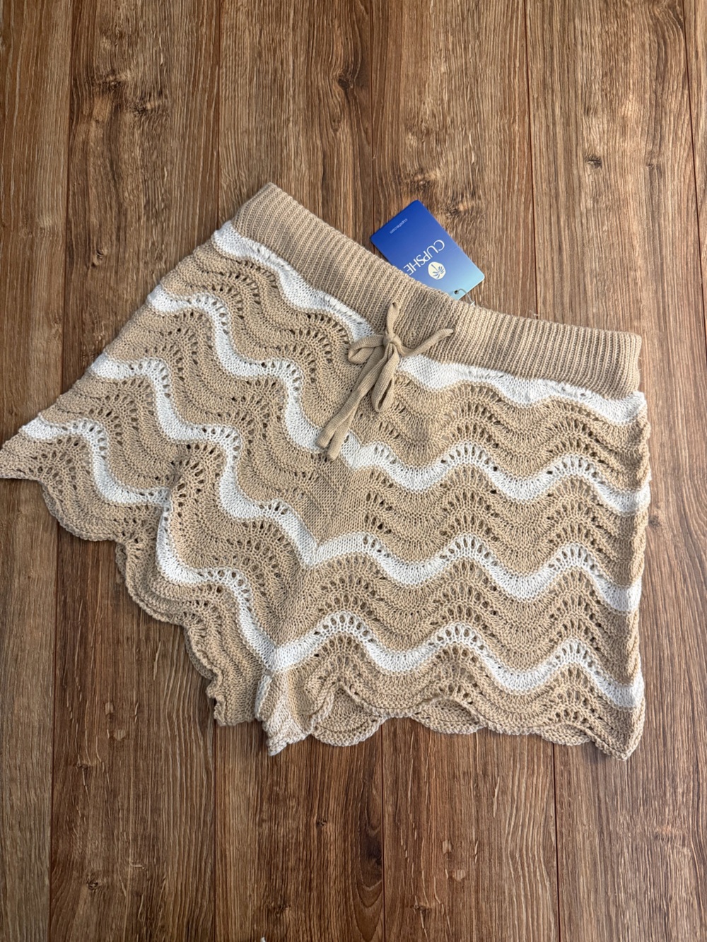 Cupshe Beige & White Crochet Wave Knit Swim Coverup Shorts - Picture 1 of 3